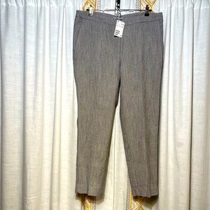 H&M slim fit ankle work pants. Size 42 (EU); size 12 (us). Grey. Warm fabric.